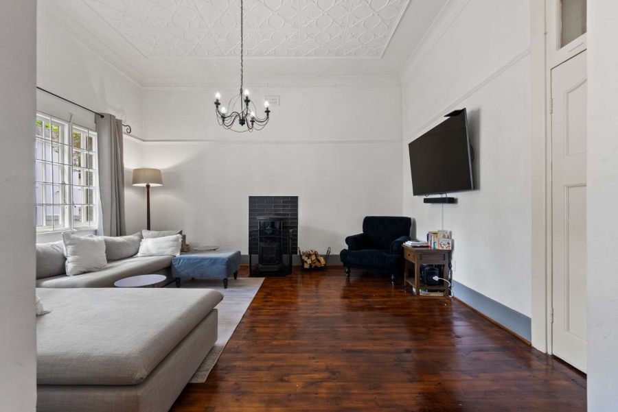 3 Bedroom Property for Sale in Oranjezicht Western Cape